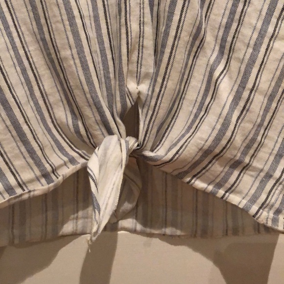 Flowy stripe shirt - Picture 3 of 4